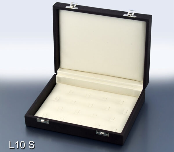 Jewelry box for 18 Rings